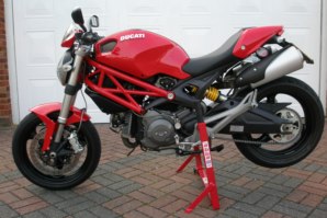 abba Superbike Stand on Ducati Monster 969