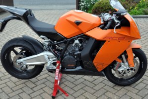 abba Superbike Stand on KTM RC8