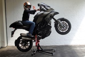 abba Sky Lift on Ducati Multistrada 1200 (Wheelie position)