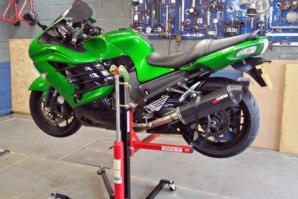 abba Sky Lift fitted to ZZR 1400 (ZX-14)