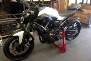 Yamaha MT07 on abba superbike stand